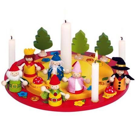 Goki Geburtstagskranz mit Figurenset