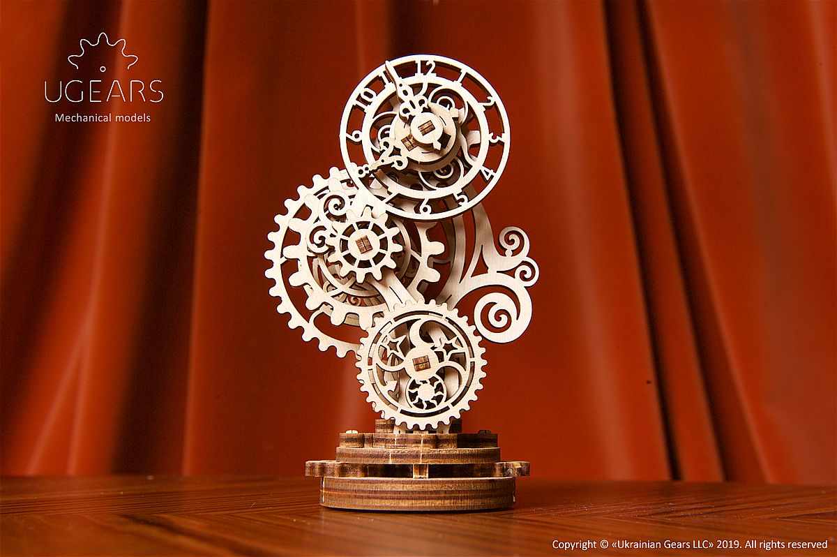 Ugears Holzbausatz Steampunk Uhr, mit mechanischer Funktion